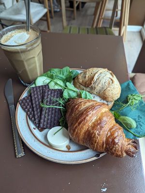 'small breakfast' with chocolate option at Cafe Harepus in Aarhus
