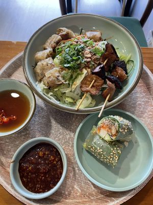 BBQ set  at The Kind Bowl - Somerset in Central Singapore