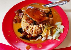 Hainanese Curry Chop Chop Rice 👍 at Su-Good 素好健康 - Geylang in Central Singapore