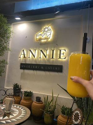 Mango shake (bland)   at Annie in Koh Samui