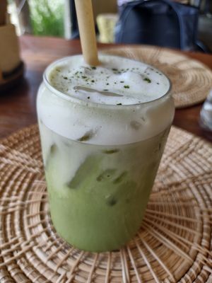 Oat matcha latte🍵 at Annie in Koh Samui