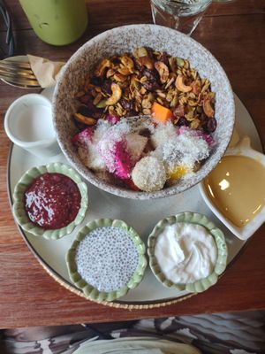 😋 at Annie in Koh Samui