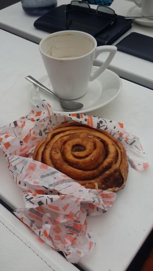 Cinnamon rolls at Gopal - Vegan Deli in Barcelona