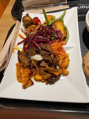 buffet style vegan food at Sattgrün - Neumarkt in Cologne