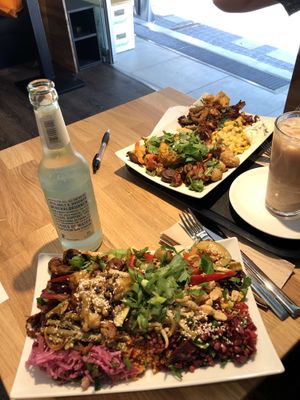 Mittlere Größe  at Sattgrün - Neumarkt in Cologne