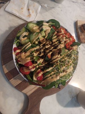 Nice salad at Gigi The Vegan in Kansas City