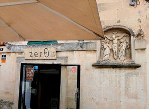 Outside appearance at Zer0 in Manacor