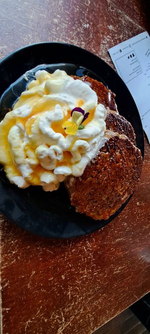 Vegan pancakes at Lilith Coffee in Rotterdam