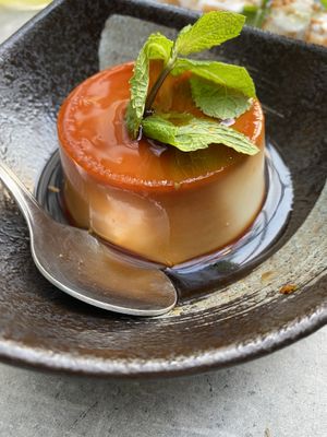 Caramel Nachtisch  at Ong Tao Vegan in Frankfurt