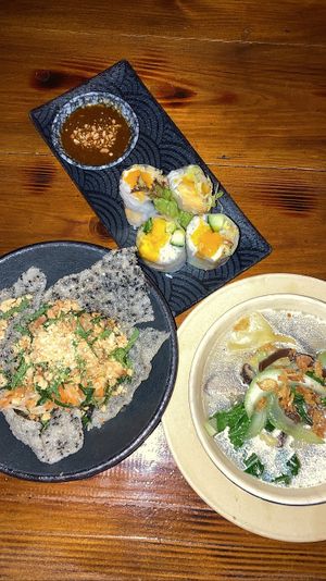 Bottom left: no. 9; top: no. 4; bottom right: no. 2  at Ong Tao Vegan in Frankfurt