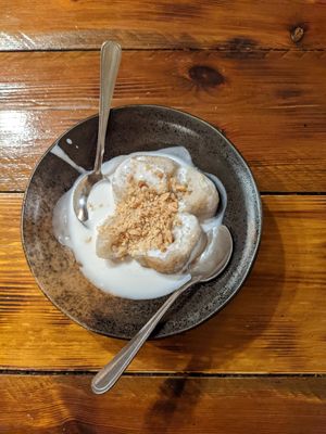 banana dessert at Ong Tao Vegan in Frankfurt