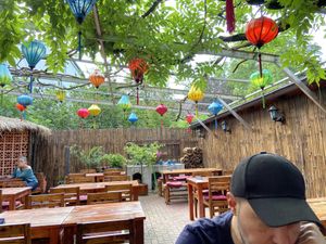 Outside seating  at Ong Tao Vegan in Frankfurt