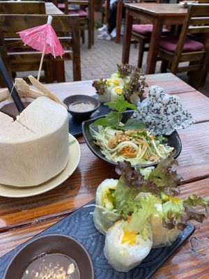 Papaya salad at Ong Tao Vegan in Frankfurt