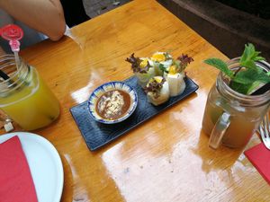 Nr. 4 Summerrolls filled with tofu at Ong Tao Vegan in Frankfurt
