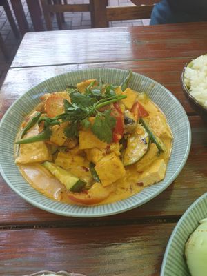 Tofu curry at Ong Tao Vegan in Frankfurt