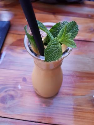 Mango Smoothie at Ong Tao Vegan in Frankfurt