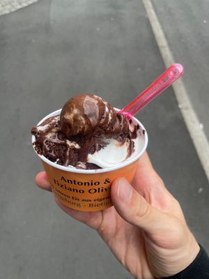 Chocolate and yogurt vegan, stevia  at Eissalon Olivier in Ludwigsburg