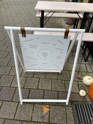   at Cupcakes & Bagels in Stuttgart