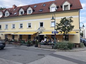 Die Donauwirtinnen (from their facebook page) at Die Donauwirtinnen in Linz