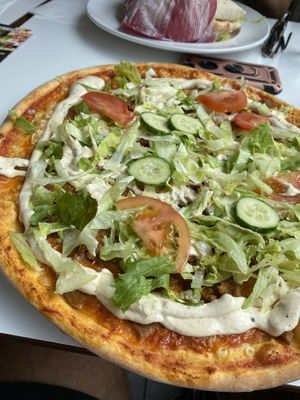 Vegan kebab pizza  at Västergrillen in Oerebro