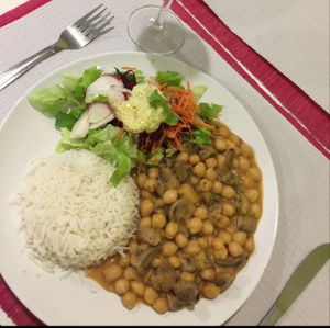 chickpea stroganoff- out of this world! great flavor at Sabor Superior in Alges