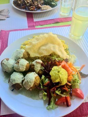  at Sabor Superior in Alges