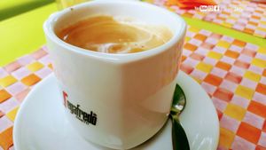 For more photos, information and a video please visit our vegan travel blog: www.the-vegan-travelers.com or follow us on Instagram/Youtube/Facebook: @thevegantravelers at Sabor Superior in Alges