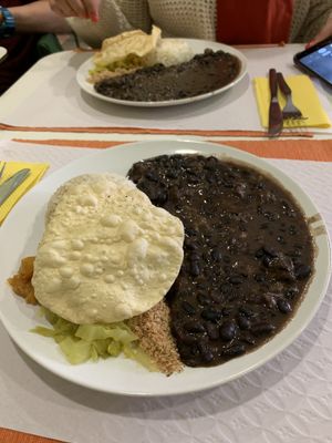 huge portions at Sabor Superior in Alges