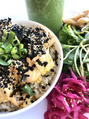 Tofu Poké Bowl & a Greens Blend Smoothie at Sprout Vegan Cafe in Kihei