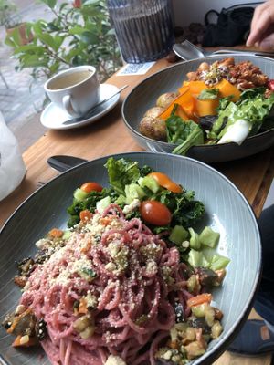Chili & Spaghetti with kale❤️ at Nitsche in Luebeck