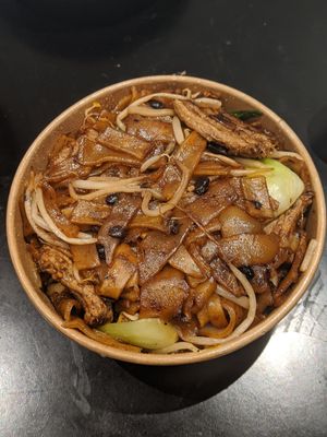 Noodles with black bean sauce and mock lamb at Kay Kay in Luton
