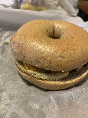 Very fun ‘egg’, cheez, and ‘sausage’ breakfast sandwich. Also had vegan cream cheese to go  at Yorgo's Bageldashery in Norfolk