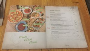 Eine ganze Seite mit veganen Optionen 😍 at Natural in Wiener Neustadt