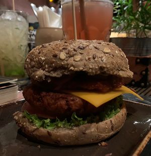 Burger „Hüttenzauber"  at Peter Pane in Bielefeld