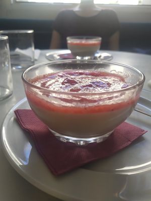 Panna cotta at Choose in Madrid