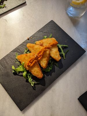 potato triangles at Choose in Madrid