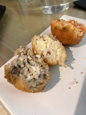 Arrachini balls starter  at Choose in Madrid