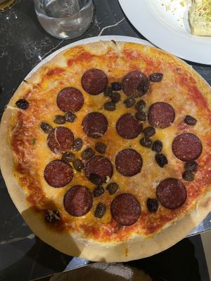 Pizza diavola!  at Choose in Madrid