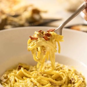 Pasta carbonara at Choose in Madrid