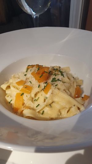 Salmon pasta at Choose in Madrid