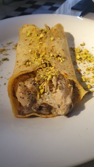 Chicken crepe at Choose in Madrid