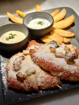 Cotoletta alla Parmigiana   at Choose in Madrid