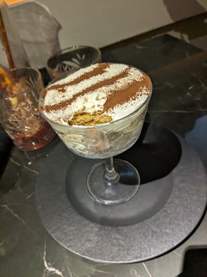 Tiramisú (el mejor postre sin duda) at Choose in Madrid