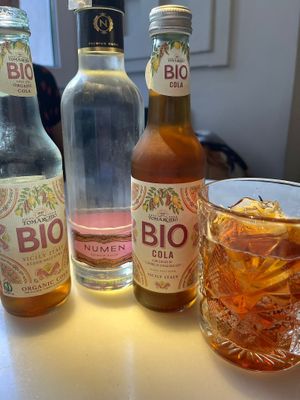 Italian soft drink cola flavor 3,50€ at Choose in Madrid