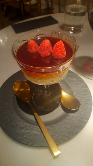 Dessert at Choose in Madrid