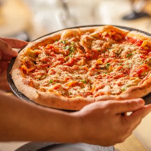 Sfincione palermitano at Choose in Madrid