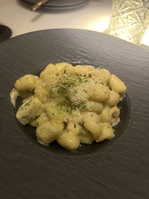 gnocchi al gorgonzola  at Choose in Madrid