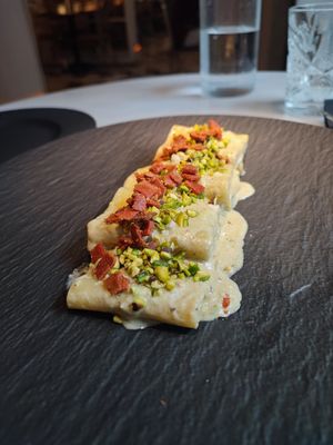 Pasta con salsa de pistacho y bacon at Choose in Madrid