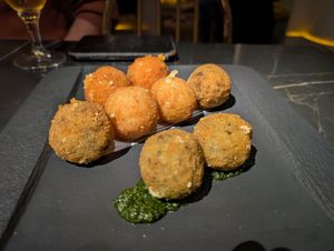 Mini aranchini 4 types! at Choose in Madrid