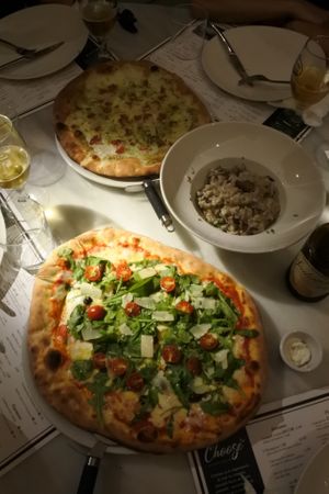 Pizza at Choose in Madrid